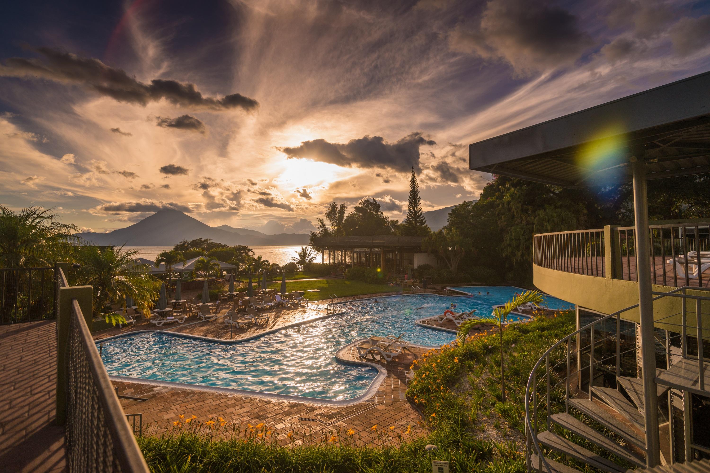 Porta Hotel Del Lago Panajachel Ngoại thất bức ảnh
