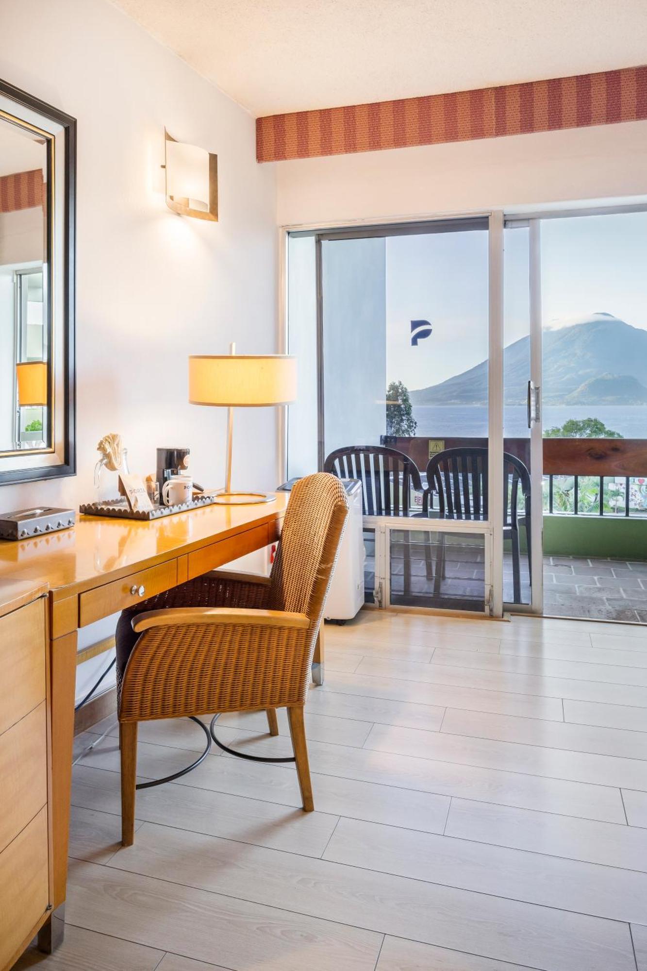 Porta Hotel Del Lago Panajachel Ngoại thất bức ảnh