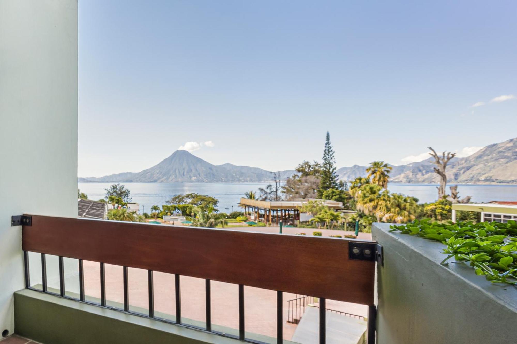 Porta Hotel Del Lago Panajachel Ngoại thất bức ảnh