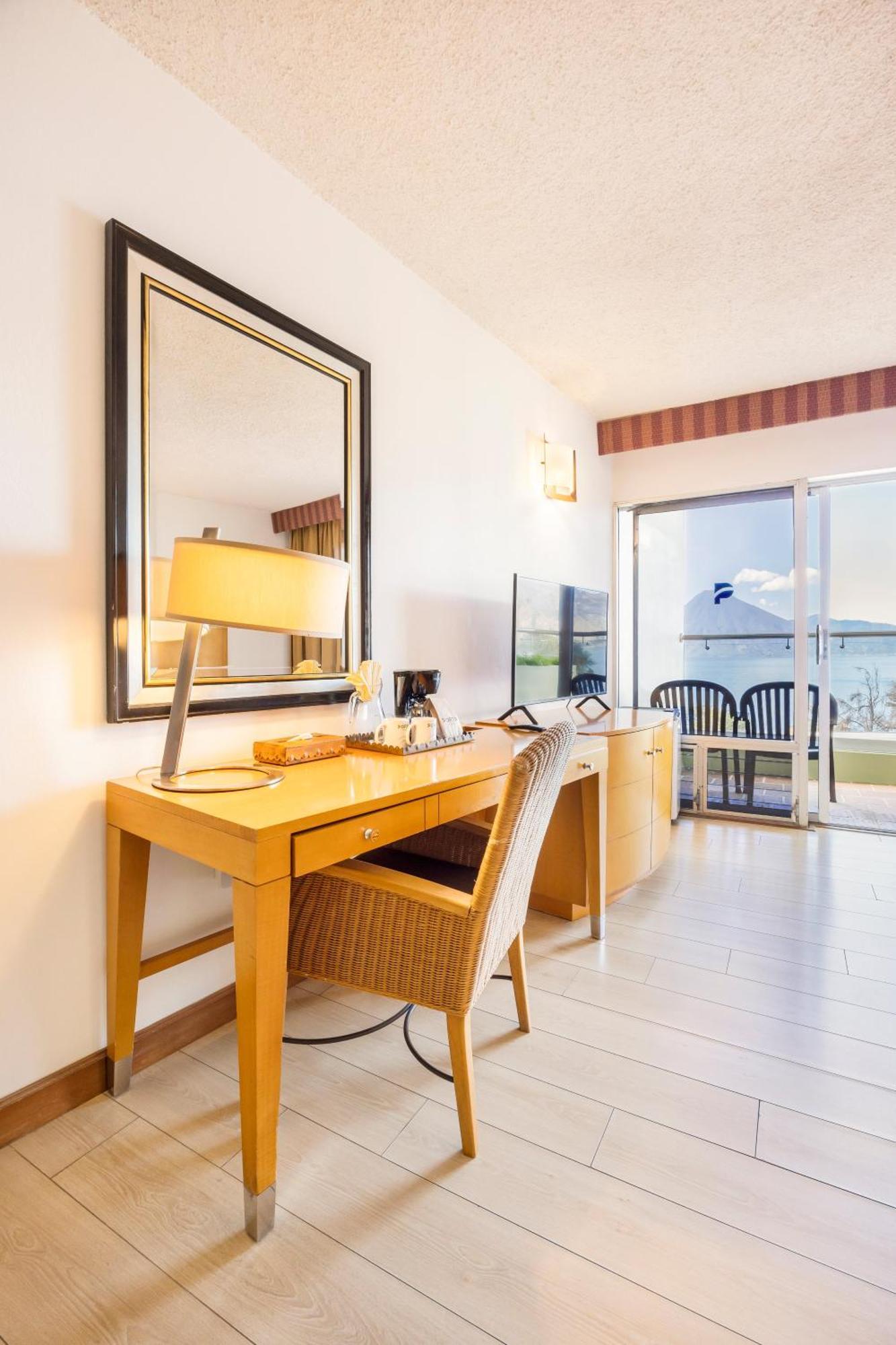 Porta Hotel Del Lago Panajachel Ngoại thất bức ảnh